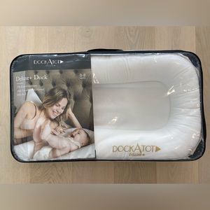 DockATot Deluxe+ Dock - white